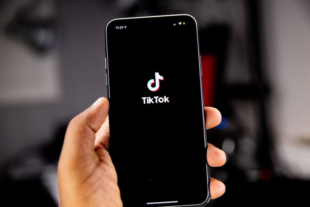 How to Use TikTok to Grow Your Ecommerce Store Featured Image